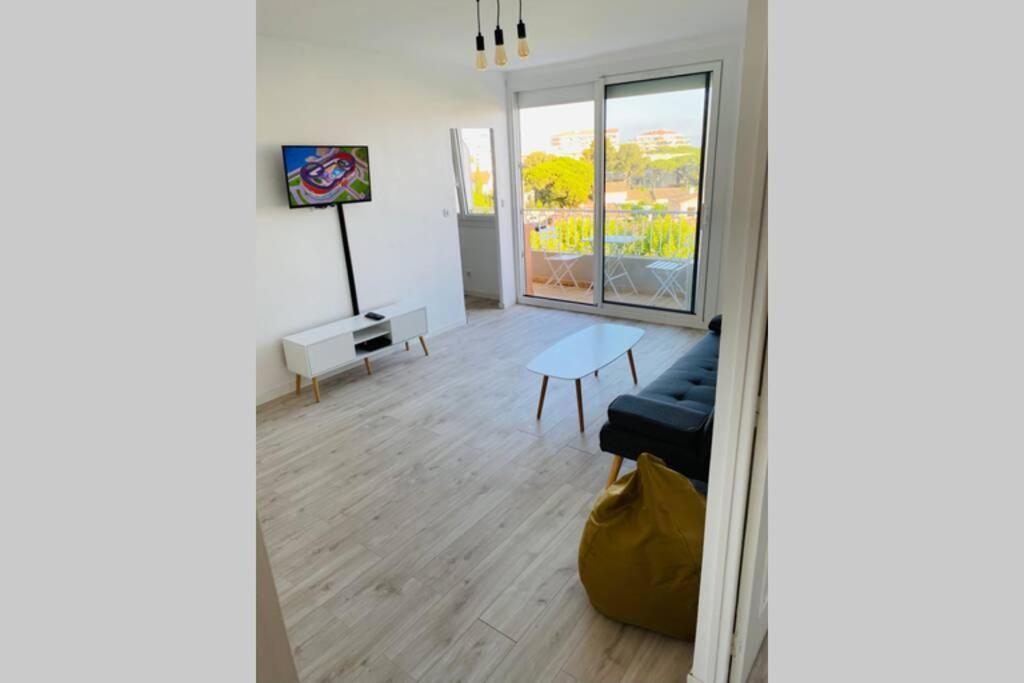 Tres Beau T4 A Frejus Plage Lägenhet Exteriör bild